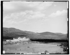 Mt. Mount Washington Hotel and Mt. Washington, White Mts., N.H., c1906. Creator: Unknown