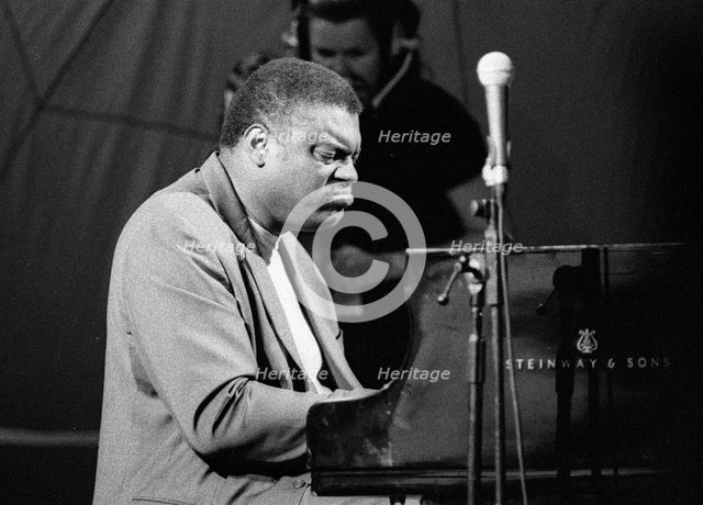 Mulgrew Miller, Brecon Jazz Festival, August 2002. Artist: Brian O'Connor.