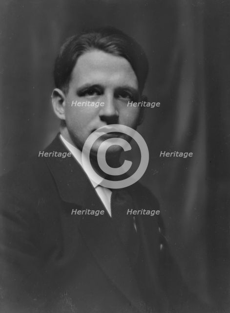 Muller, Mr., portrait photograph, 1913. Creator: Arnold Genthe.