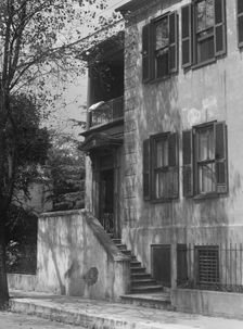 Multi-story house, [William Rhett house, 54 Hasell Street], Charleston, South Carolina, c1920-1926. Creator: Arnold Genthe