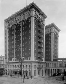 Murphy's Hotel, Richmond, Va., c.between 1910 and 1920. Creator: Unknown