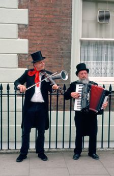 Musicians, Dickens Festival, Rochester, Kent. Creator: Peter Thompson