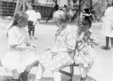 N.Y. Playground [raffia work], between c1910 and c1915. Creator: Bain News Service
