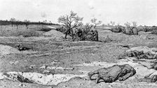 Notre Artillerie a Verdun; Batterie de 75 en action : a gauche, le soldat qui commande..., 1916. Creator: Georges Leroux