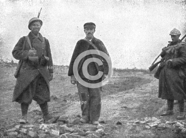 'Notre Avance Poursuivie; Un habitant de Belloy-en-Santerre, delivre le 3 juillet..., 1916 (1924) Creator: Unknown.