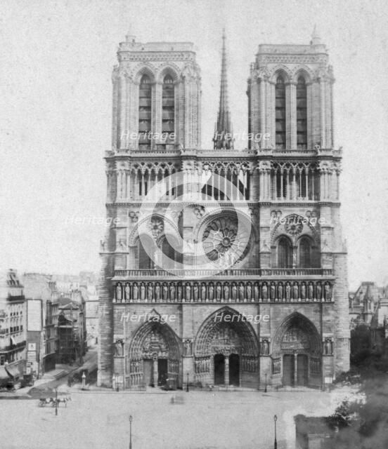 Notre Dame de Paris, France, late 19th or early 20th century. Artist: Photographic Company