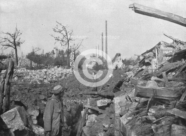 'Notre offensive d'Artois; les dernieres maisons d'Ablain', 1915 Creator: Unknown.