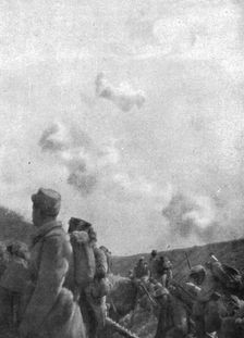 Notre offensive d'Artois; les memes hommes occupent la quatrieme ligne allemande 1915. Creator: Unknown