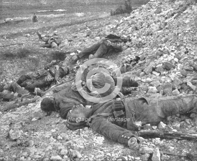 'Notre offensive du 15 decembre 1916; Cadavres allemands', 1916. Creator: Unknown.