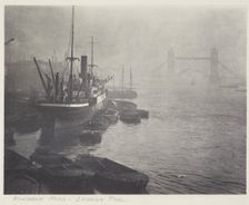 November morn - London Pool. From the album: Photograph album - London, 1920s. Creator: Harry Moult