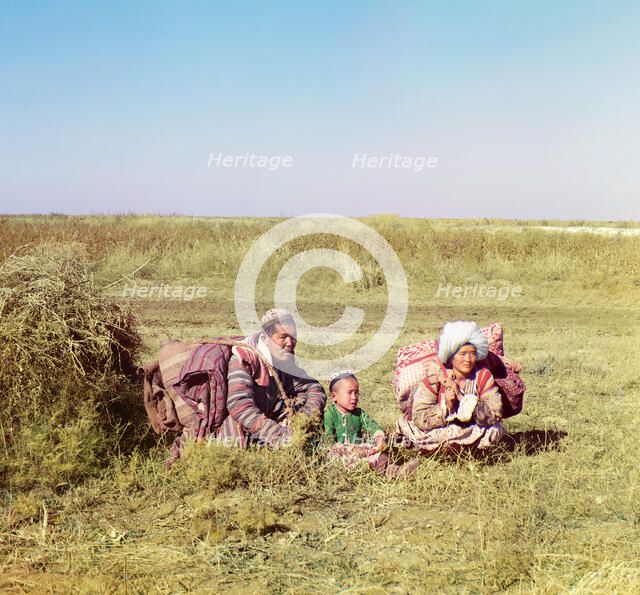 Nomadic Kirghiz, Golodnaia Steppe, between 1905 and 1915. Creator: Sergey Mikhaylovich Prokudin-Gorsky.