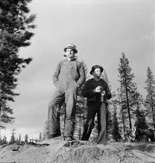 Non-farm migrants from Mississippi, came west in 1935, Gilchrist, Oregon, 1939. Creator: Dorothea Lange