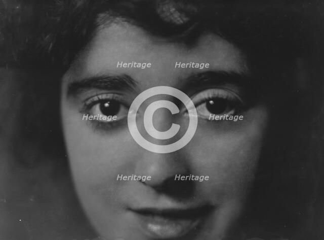 Normand, Mabel, portrait photograph, 1914 Oct. 18. Creator: Arnold Genthe.