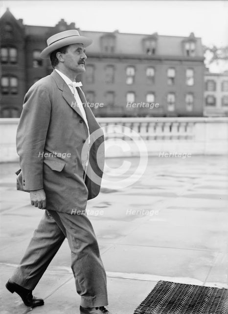 Norris, George William, Rep. from Nebraska, 1903-1913; Senator, 1913-. Snap, 1913. Creator: Harris & Ewing.