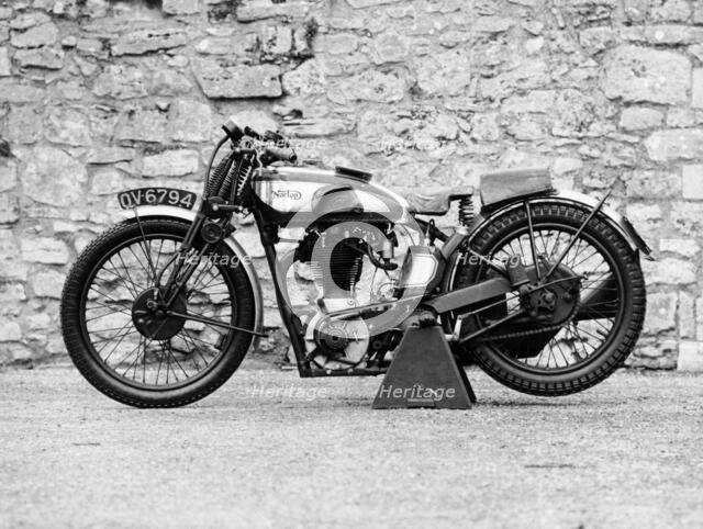 Norton motorbike, an International Model 30, 1932. Artist: Unknown