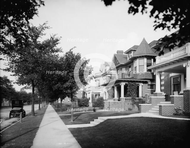North boulevard residences, Detroit, Mich., c1908. Creator: Unknown.