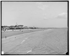North from ocean pier, Old Orchard, Me., c1904. Creator: Unknown