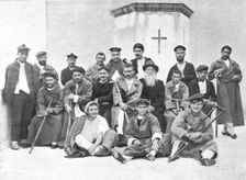 Nos marins blesses pendant les journees des 1er et 2 decembre, en traitement a..., 1916. Creator: Unknown