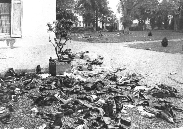 'Nos Chateaux au Pillage; Quelques aspects du Chateau du Gue a Tresmes, pres de Congis', 1914. Creator: Unknown.