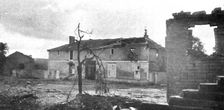 'Nos regions Devastees; Une cour de ferme dans la vallee de l'Ornain 1914. Creator: Unknown