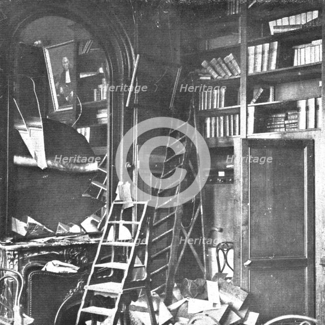 'Nos villes a sac; Une salle de la bibliotheque des avocats: comment les Allemands se..., 1918. Creator: Unknown.