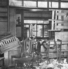 Nos villes a sac; L'interieur d'une librairie: comment les Allemands se comporterent a..., 1918. Creator: Unknown