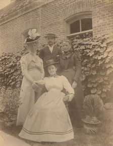 Nathalie F Lindholm, Frederick Pray, Sarah Smith (in mourning dress), and Eleanor Pray..., 1899. Creator: Unknown