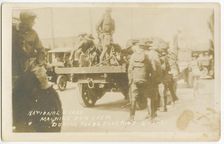 National Guard Machine Gun Crew during Tulsa Race Riot 6-1-21 1921. Creator: Unknown