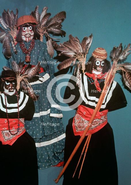 Native American Deguero funerary effigies. Artist: Unknown