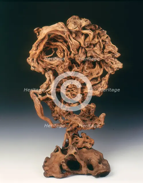 Natural wood sculpture of cobra hood shape, Qing dynasty, China, 1644-1912. Creator: Unknown.