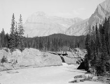 Natural Bridge, Canada, between 1900 and 1910. Creator: Unknown