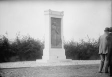 Naval Academy, U.S. Soldiers And Sailors Monument, [Annapolis, Maryland], 1910. Creator: Harris & Ewing