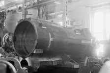 Navy Yard, U.S., Washington - 14 Inch Gun; Various Operations in Shrinking Jacket On It, 1917. Creator: Harris & Ewing