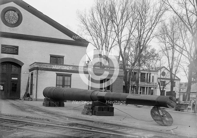 Navy Yard, U.S., Washington - 14 Inch Guns, Ready To Go To Proving Ground, 1917. Creator: Harris & Ewing.