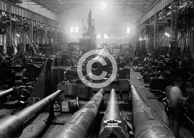 Navy Yard, U.S., Washington - Sight Shop, Big Gun Section, 1917. Creator: Harris & Ewing.