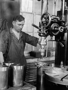 Navy Yard, U.S., Washington - Torpedo Shop, 1917. Creator: Harris & Ewing