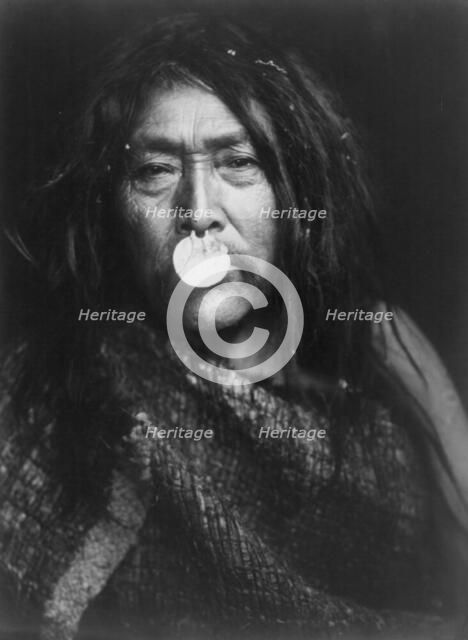 Naemahlpunkuma-Hahuamis, c1914. Creator: Edward Sheriff Curtis.