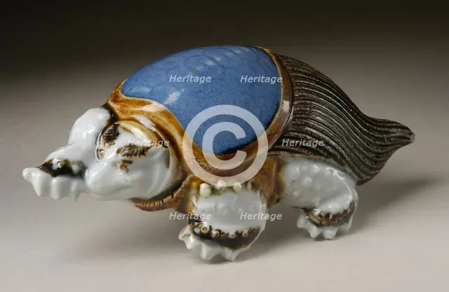 Nail cover in the Form of a Long-Tailed Turtle, 19th century. Creator: Unknown.