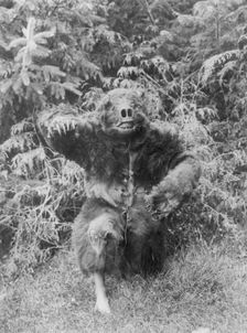 Nane-Qagyuhl, c1914. Creator: Edward Sheriff Curtis