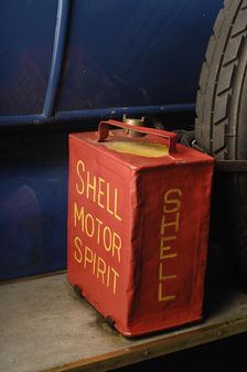 Napier open tourer 1913. Artist: Simon Clay