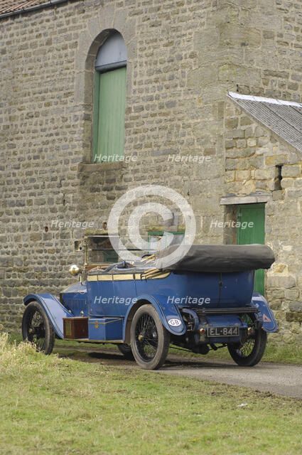 Napier open tourer 1913. Artist: Simon Clay.
