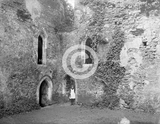 Netley Abbey, Netley, Hound, Hampshire, c1860-c1922. Artist: Henry Taunt