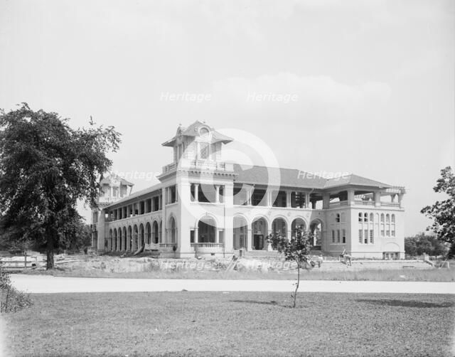 New casino, Belle Isle Park, Detroit, Mich., ca 1907. Creator: Unknown.