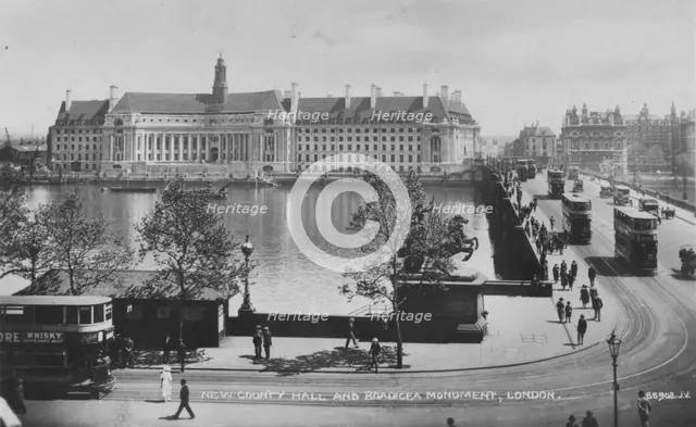 'New County Hall and Boadicea Monument, London', c1925 Artist: Unknown.