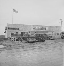 New large-scale cotton farming district, Buttonwillow, California, 1939. Creator: Dorothea Lange