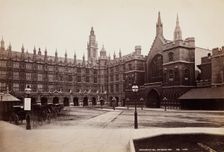 New Palace Yard, Westminster Hall, London, between 1870 and 1880. Creator: George Washington Wilson