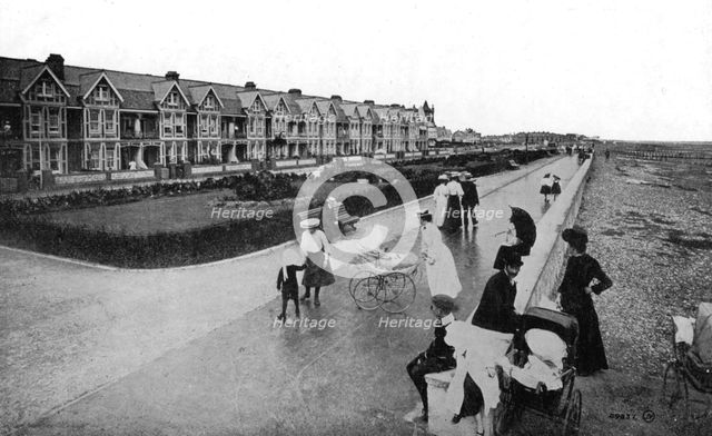 New Parade, East Worthing, West Sussex, early 20th century. Artist: Unknown