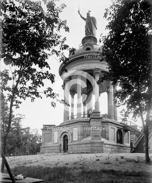 New Ulm, Minn., Herrman Monument, between 1880 and 1899. Creator: Unknown.