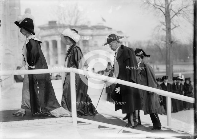 New Years Breakfasts, Pan American Union - Unidentified; 2 Ladies And 2 Men, 1912. Creator: Harris & Ewing.