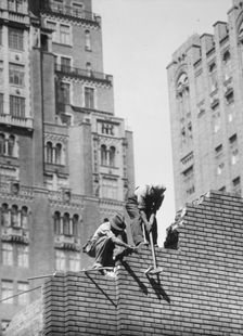 New York City views, between 1927 and 1938. Creator: Arnold Genthe